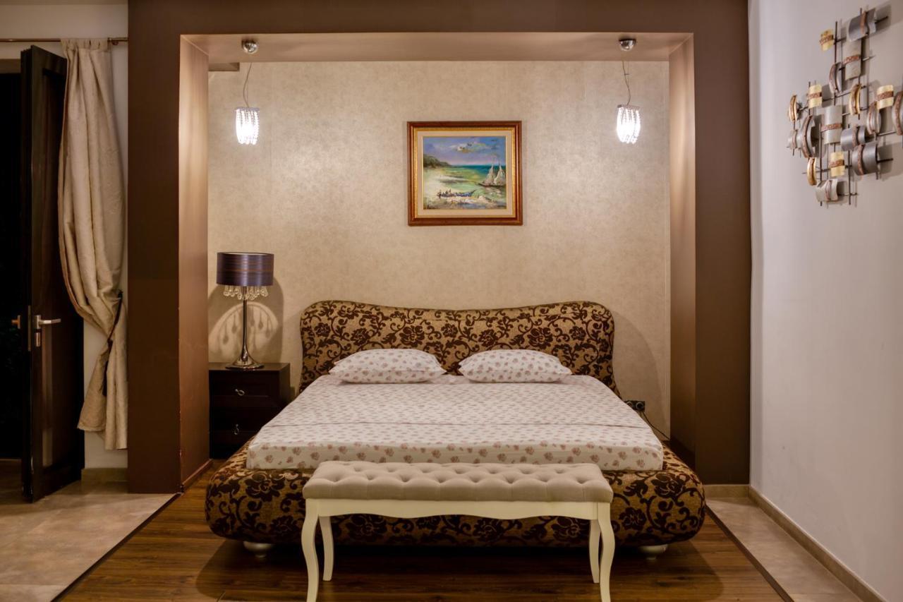 Kubiq Residence Giarmata Luaran gambar