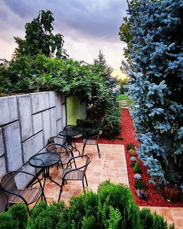 Kubiq Residence Giarmata Luaran gambar